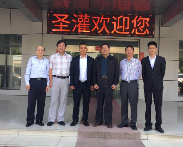 The secretary general of the Manufacturing Equipment Industry Association came to inspect the company